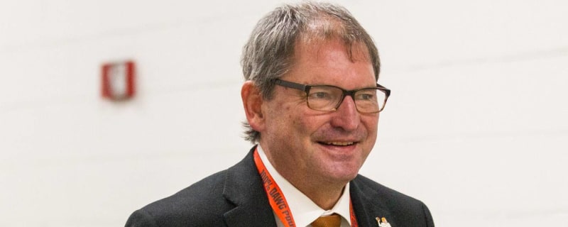 Bernie Kosar, the college sophomore that outsmarted the entire NFL