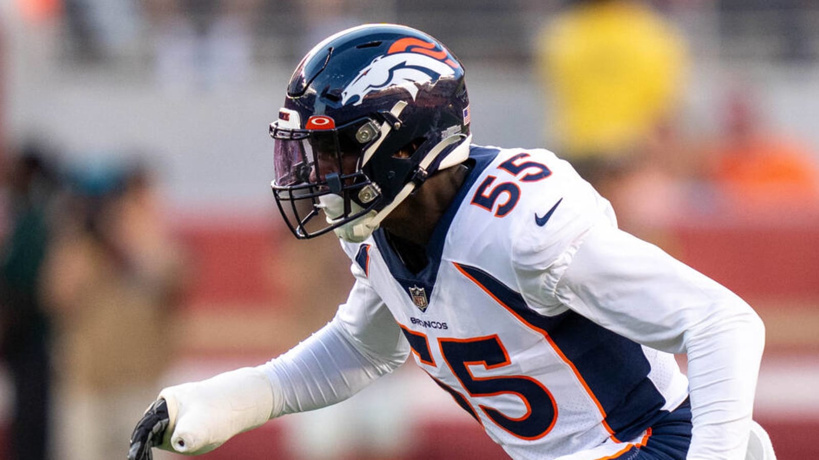 Broncos OLB Frank Clark Agrees To Pay Cut To Facilitate Trade Or Release