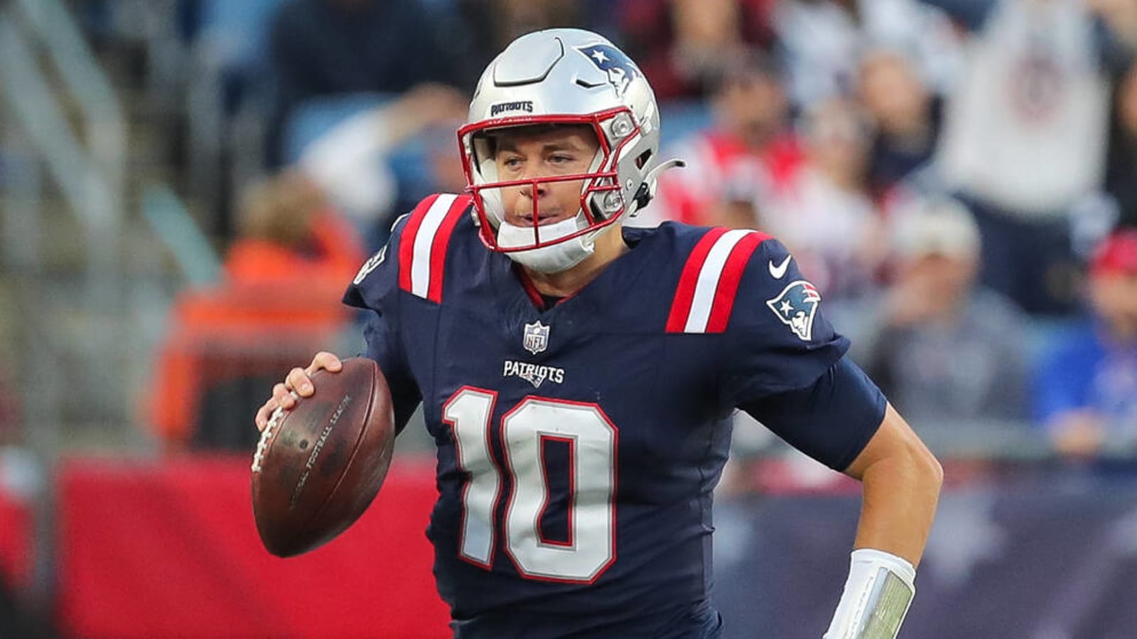 Watch: Patriots OC rips into QB Mac Jones