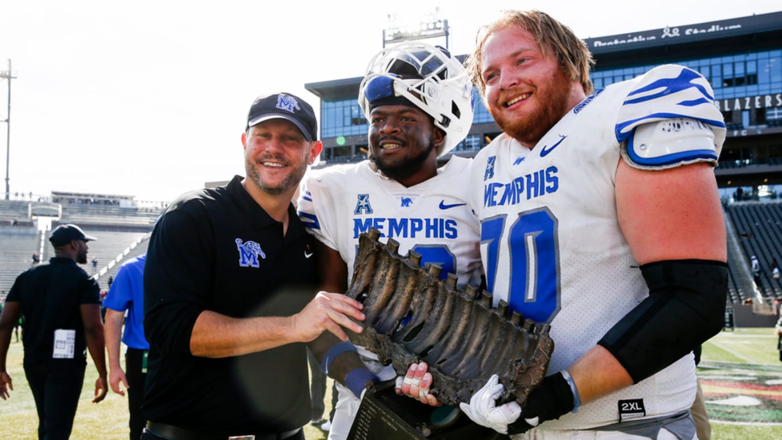 College Football&#39;s Top 5 Rivalry Trophies