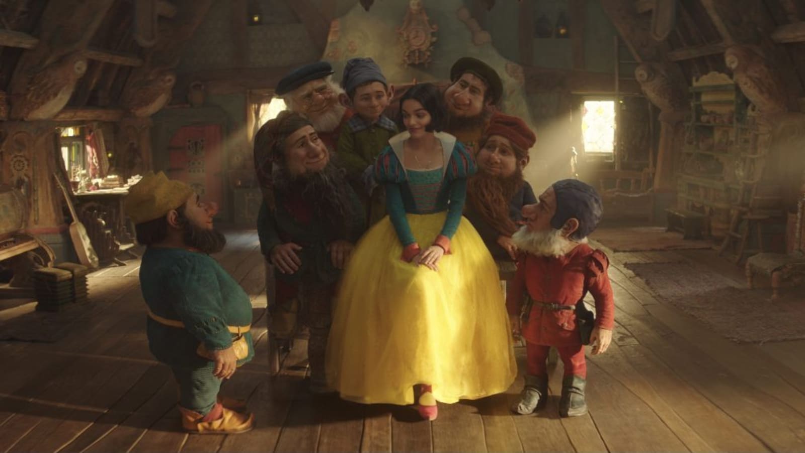 Disney Blocks Most Press from 'Snow White' Premiere