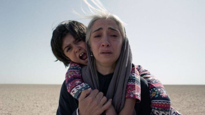 Rayan Sarlak, 'Hit the Road'