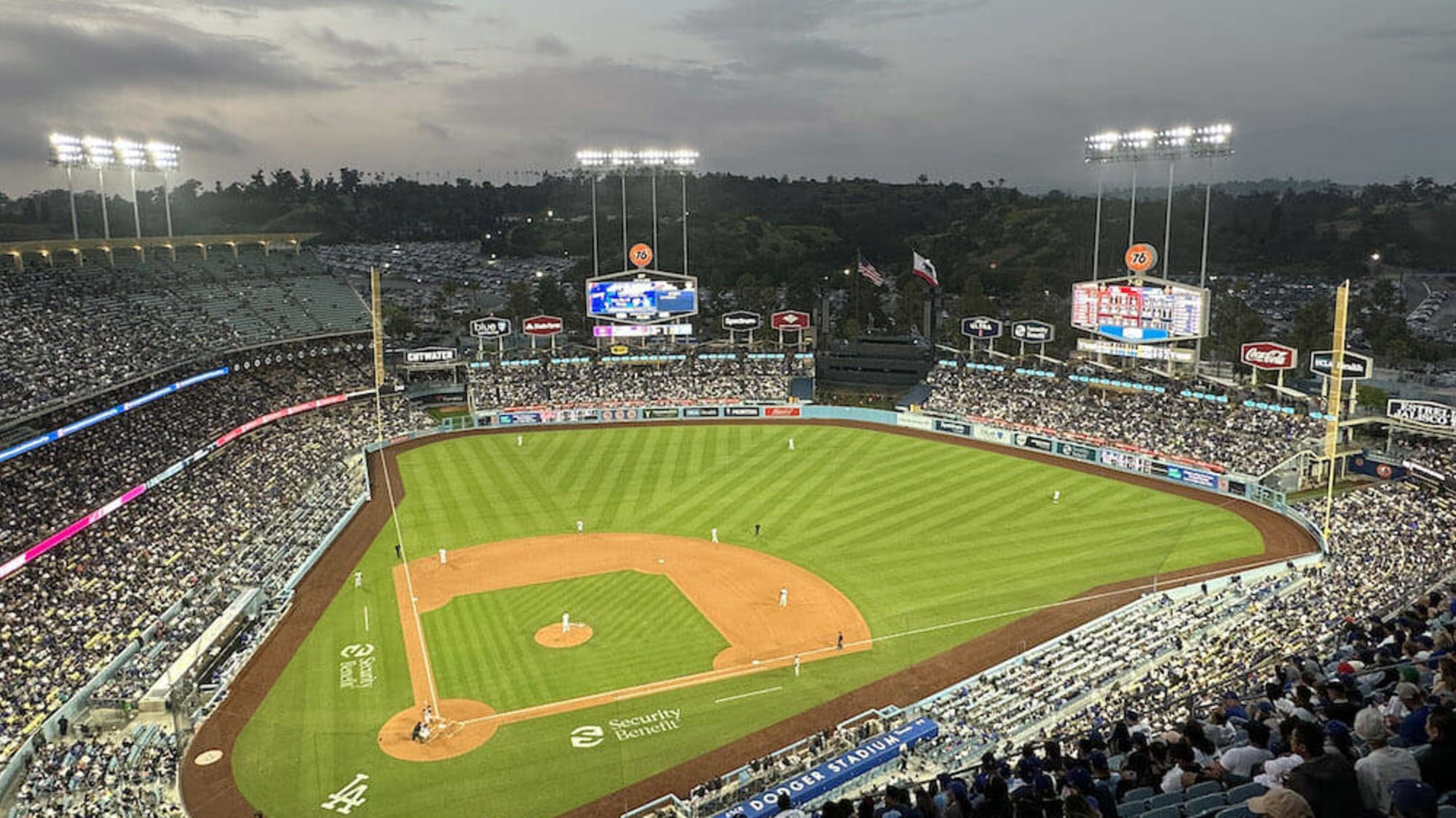 LA Kings vs. Tampa Bay Lightning - Dodgers Night Ticket Pack