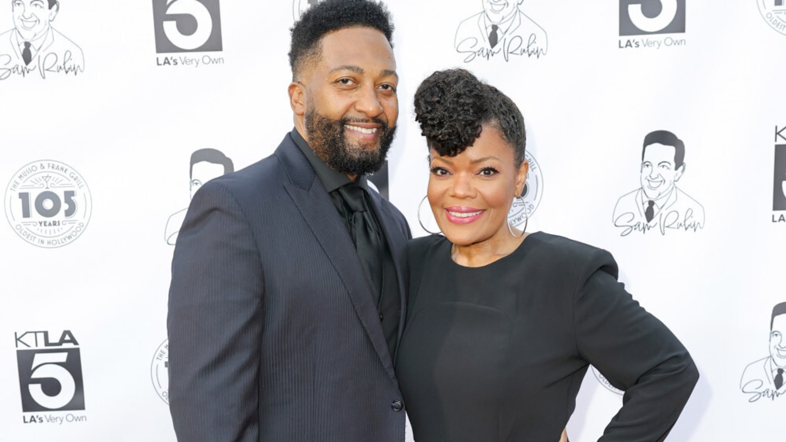 Former Drake and Josh star Yvette Nicole Brown marries Anthony Davis