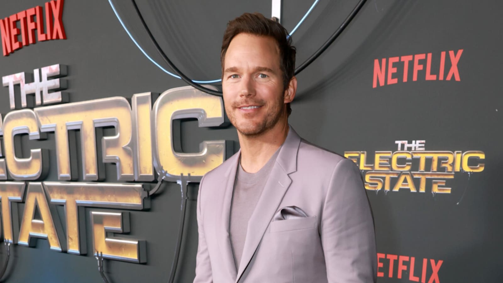 Chris Pratt returning for more Garfield