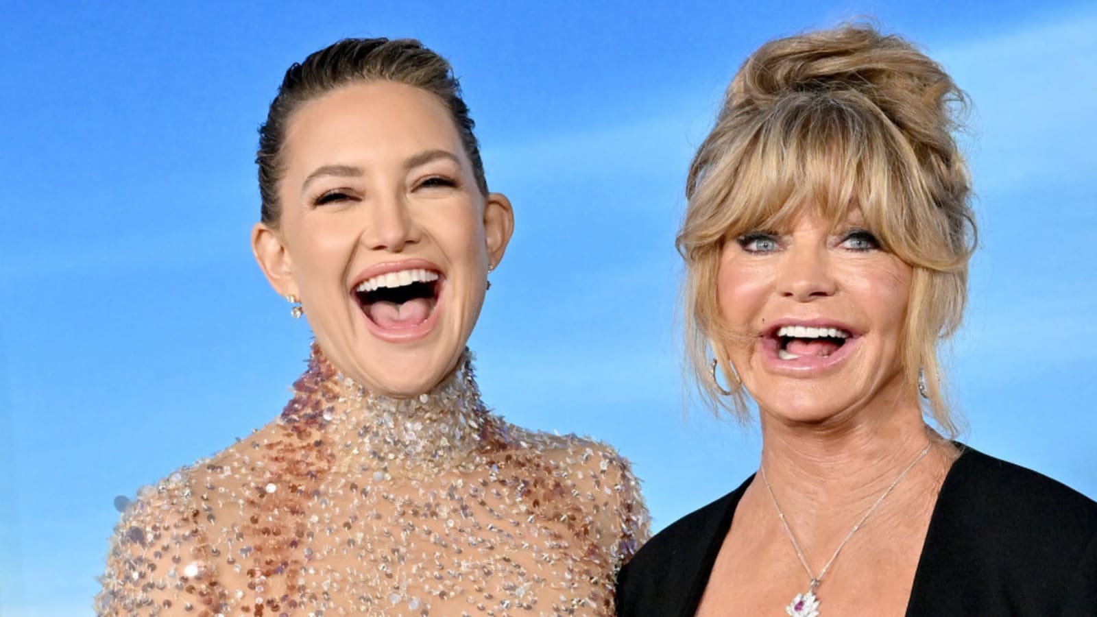 Kate Hudson honours mom Goldie Hawn in new song