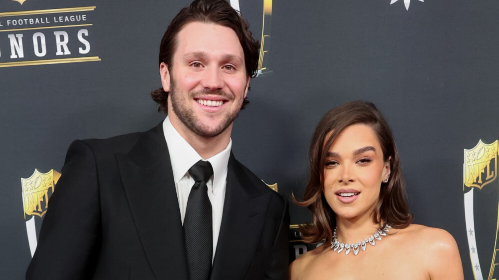 Josh Allen &#39;made the right&#39; decision when he married Hailee Steinfeld