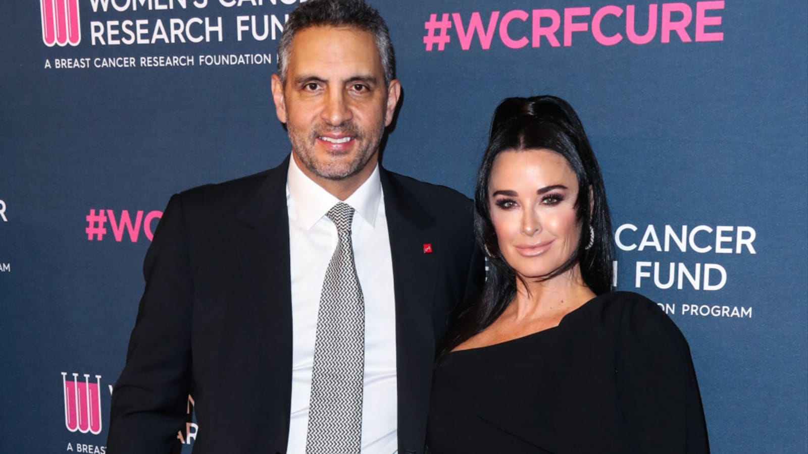 Kyle Richards in &#39;no rush&#39; to divorce Mauricio Umansky