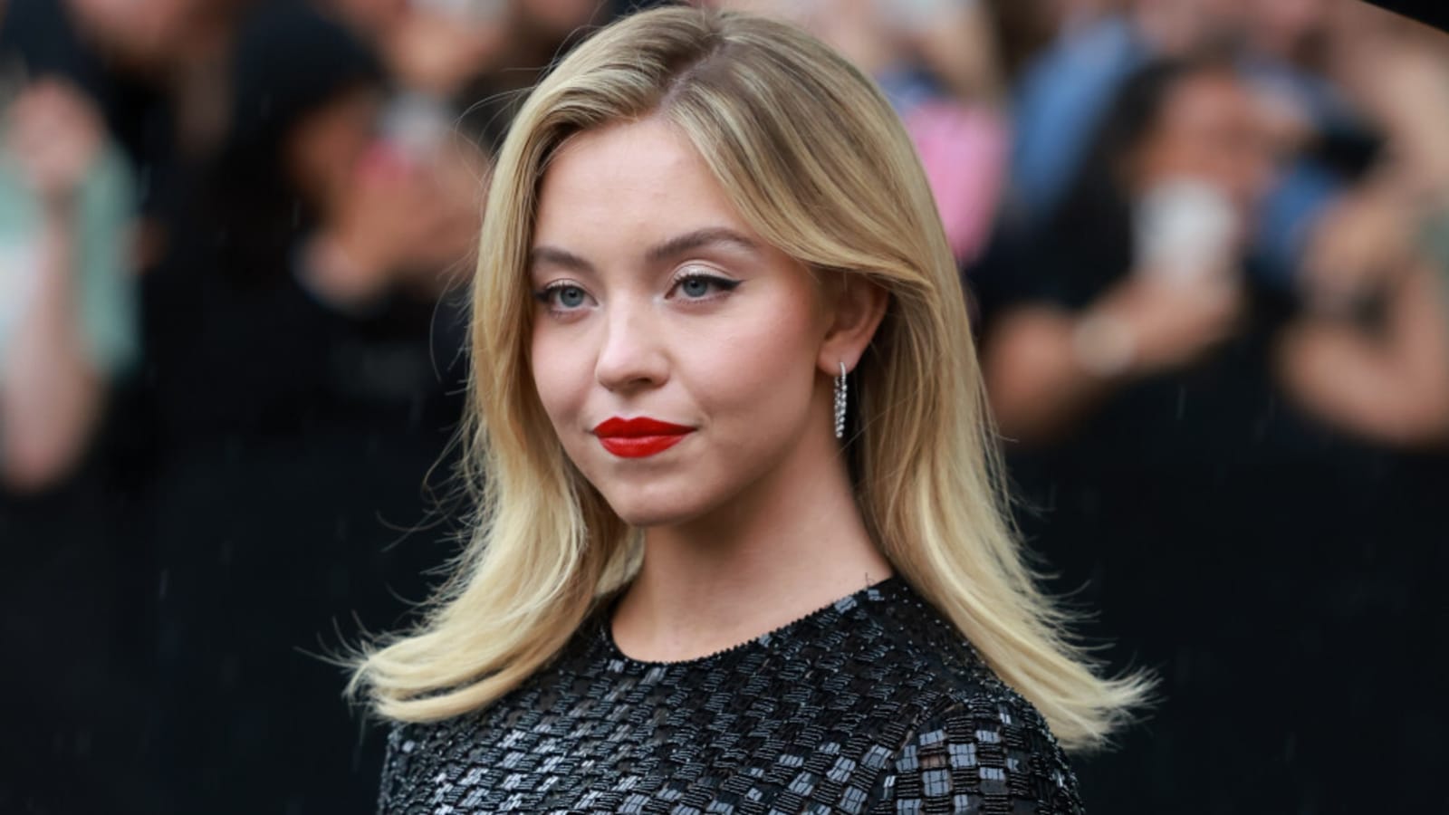 Sydney Sweeney and Amanda Seyfried&#39;s The Housemaid sets Christmas Day 2025 release date