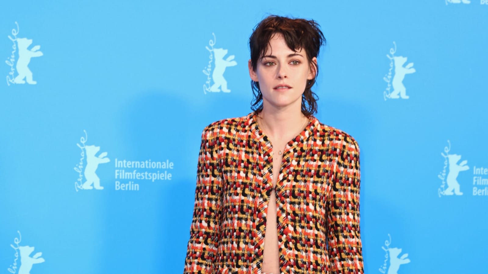 Kristen Stewart had fun &#39;swiping&#39; on friends&#39; dating apps