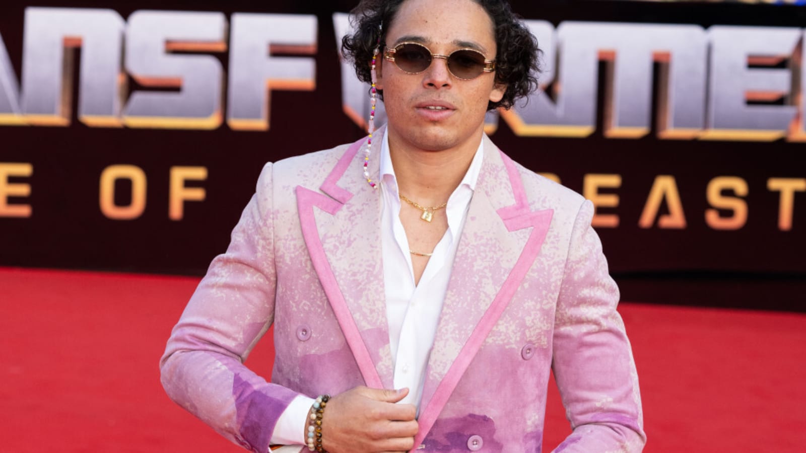 Hamilton star Anthony Ramos calls out Madonna for using iPad during Broadway performance