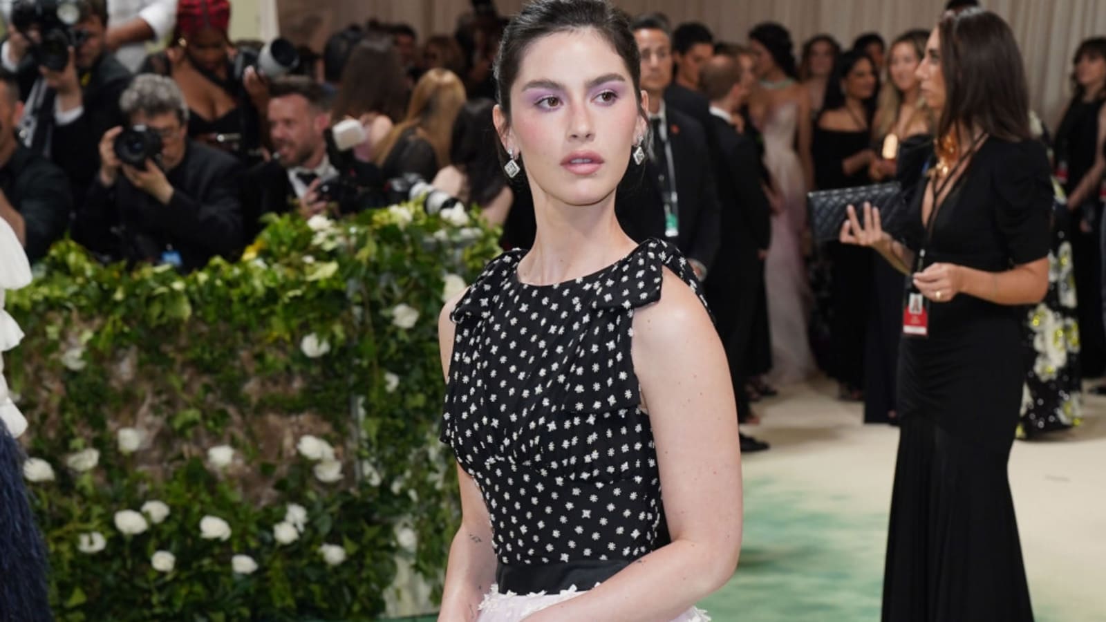 Gracie Abrams: I couldn&#39;t be more different to Taylor Swift