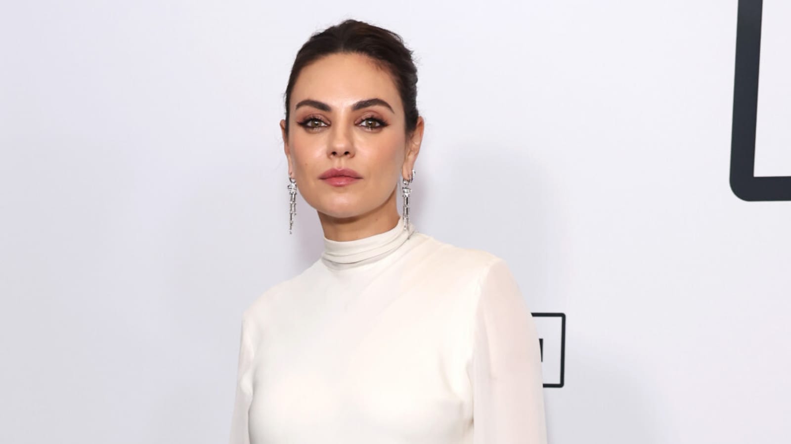 Mila Kunis did &#39;very little eating&#39; while making Black Swan