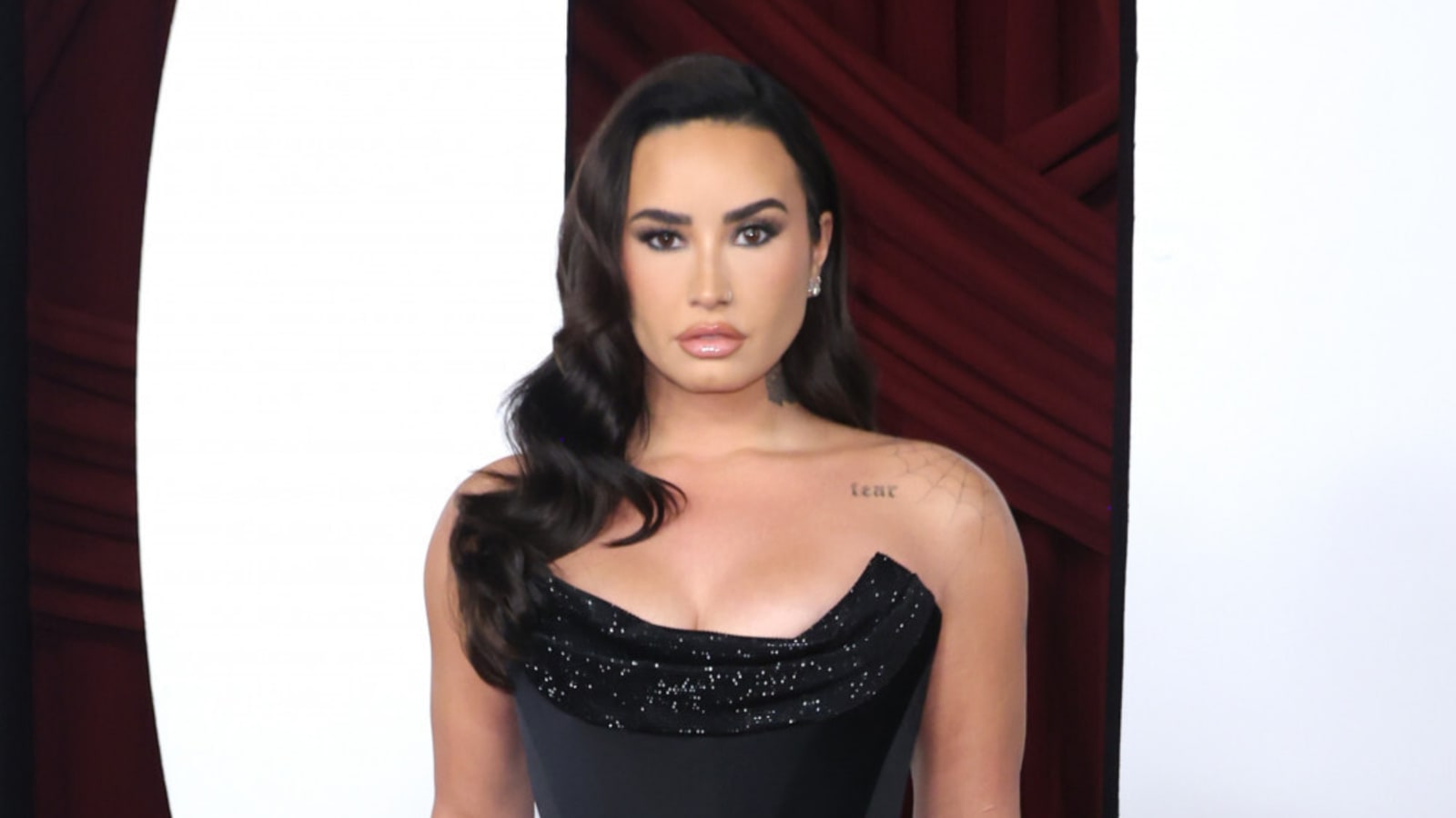 Demi Lovato to release her first cookbook