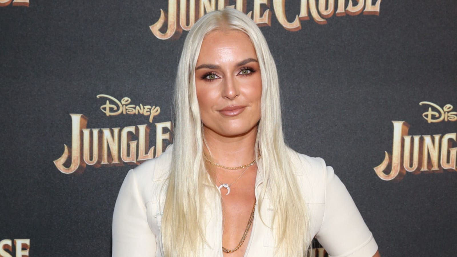 Lindsey Vonn is comfortable being single