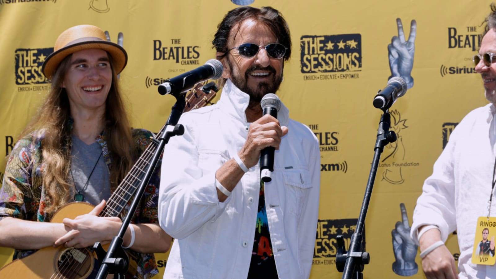 Sir Ringo Starr &#39;excited&#39; to watch Beatles movies