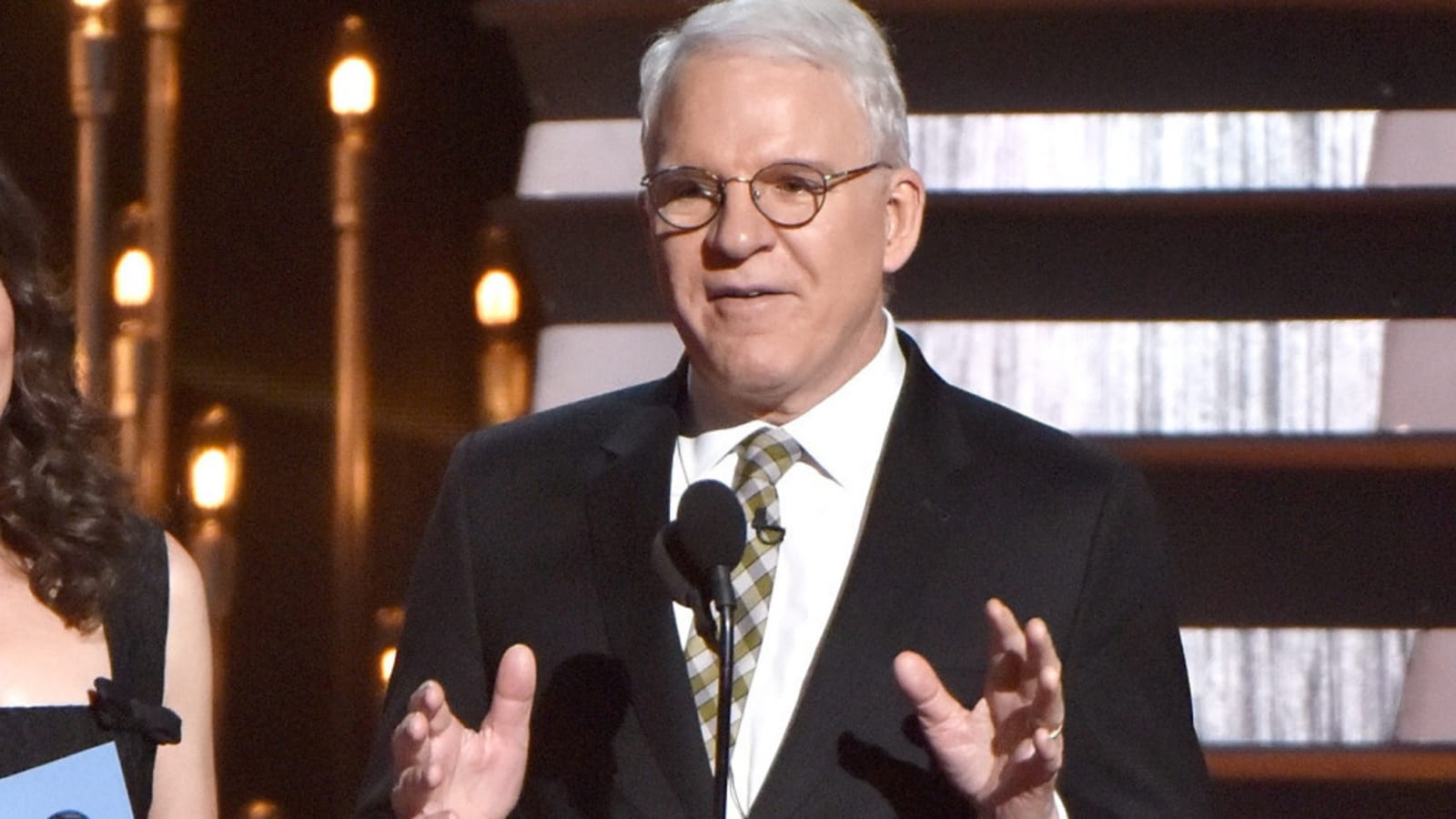 Steve Martin forced to cancel comedy tour dates after contracting Covid