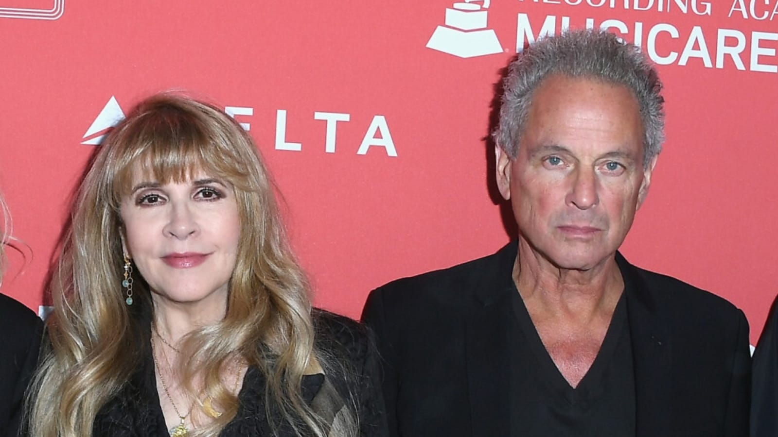 Mick Fleetwood hopes Stevie Nicks and Lindsey Buckingham &#39;pal up&#39;