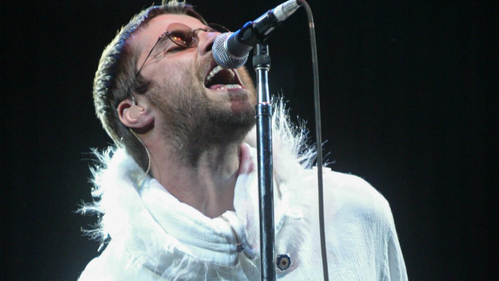 Oasis are dropping Standing on the Shoulder of Giants music video remasters in 4K