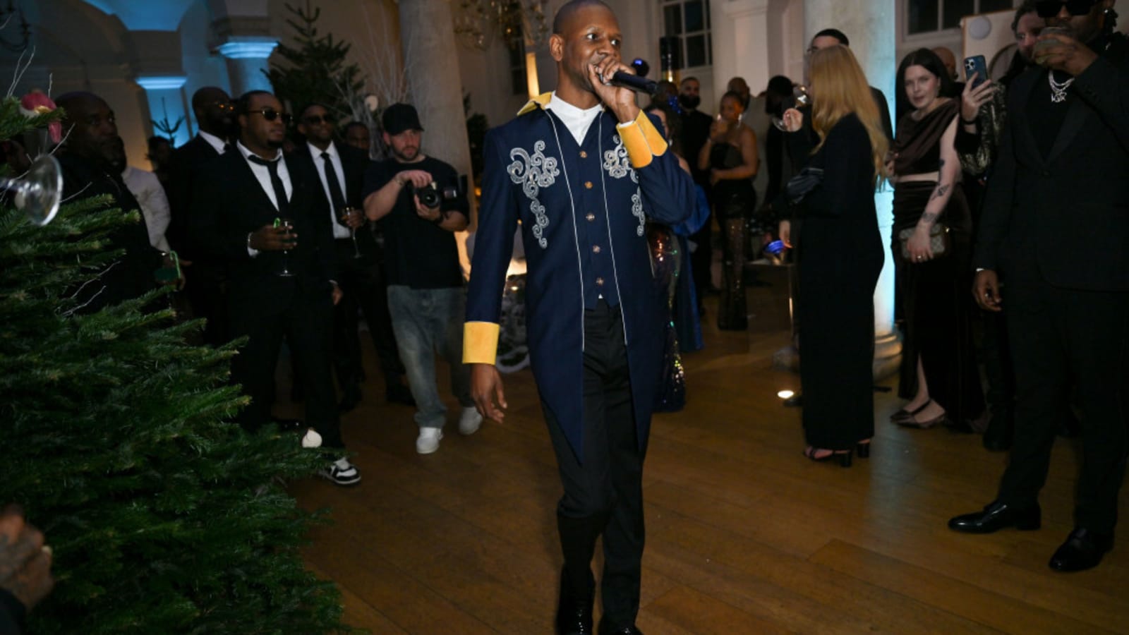 Giggs hosts Beauty and The Beast themed Giggsmas celebration