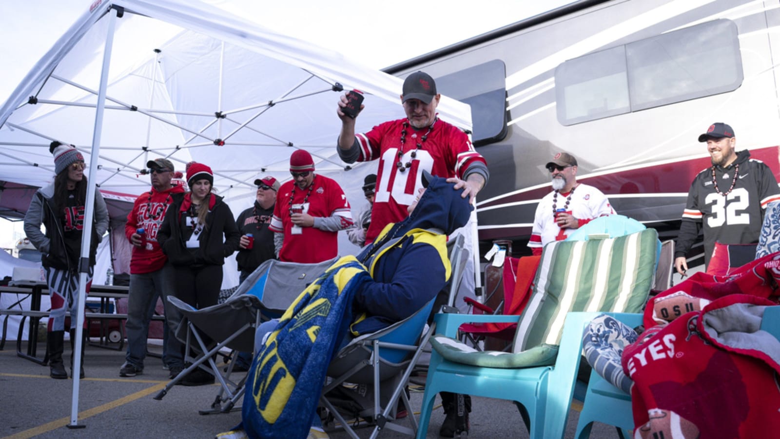 Best 25 College Football Tailgate Countdown: 15-11