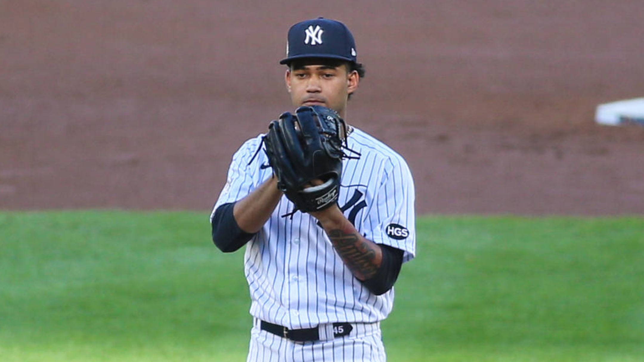 Yankees' Jonathan Loaisiga shows signs he could be big playoff