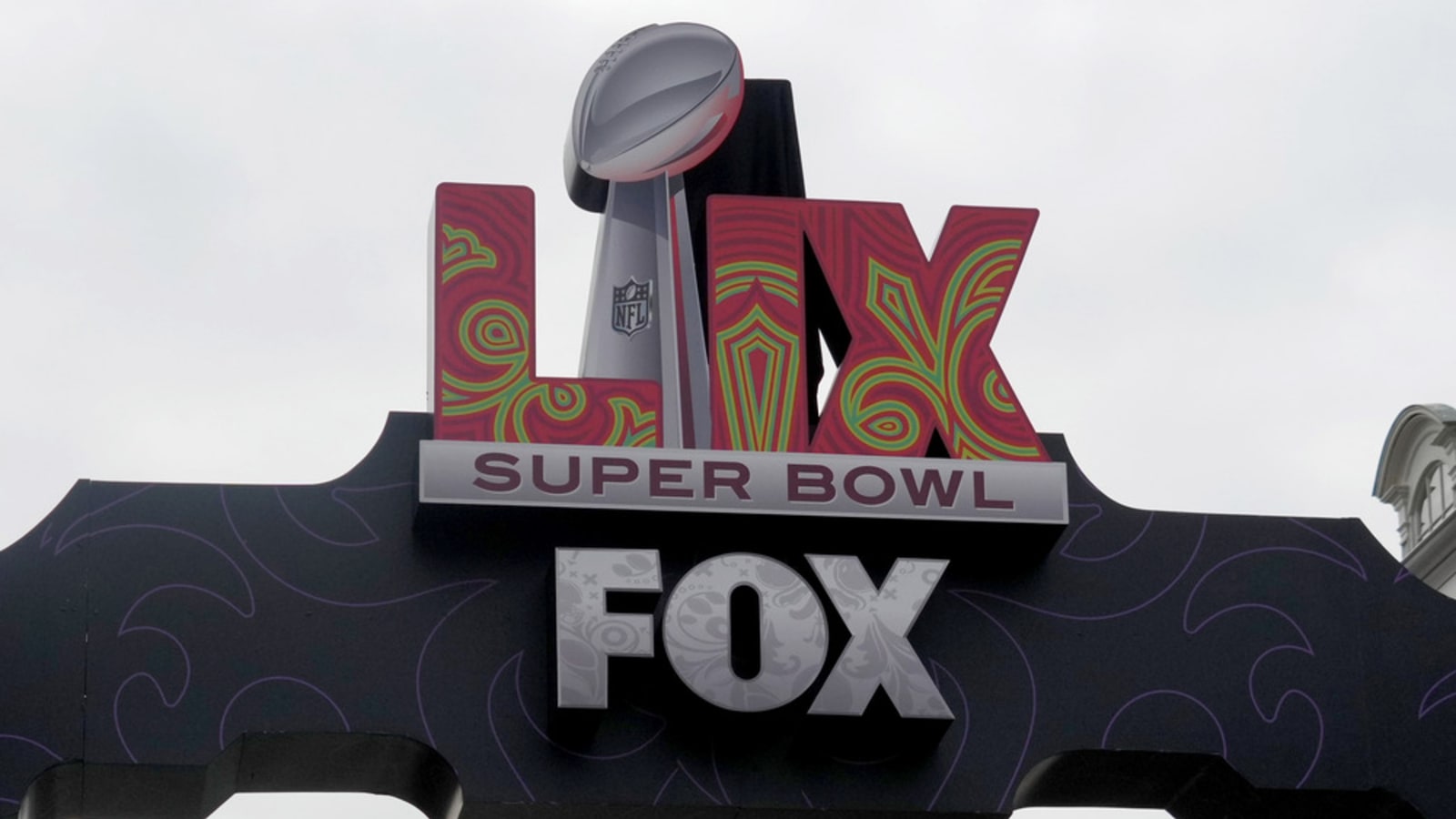 Bugging out: Super Bowl LIX viewers blast Fox's scorebug reveal