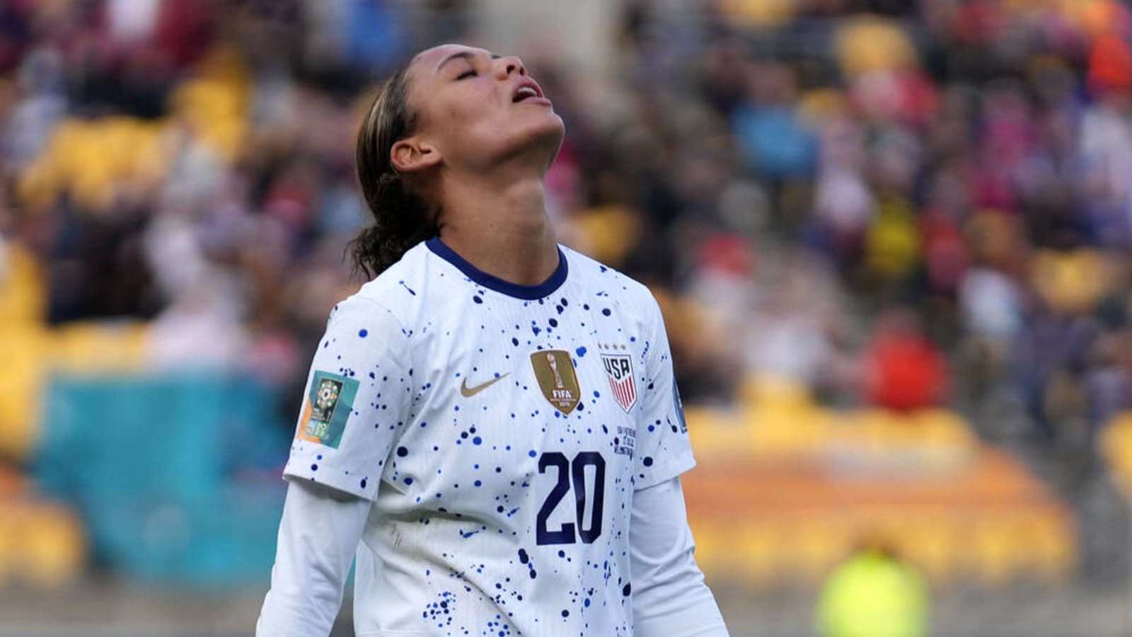 USWNT advances at World Cup despite disappointing 0-0 draw
