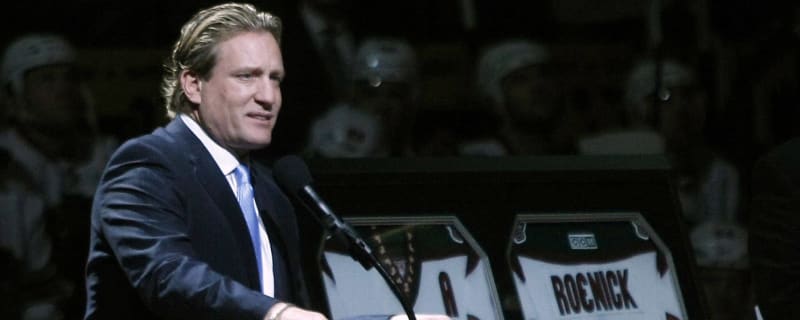 Ex-Flyers center Jeremy Roenick out at NBC over lewd comments