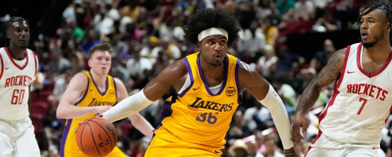 Former Lakers Forward Signs With Warriors Just Ahead of Training Camp