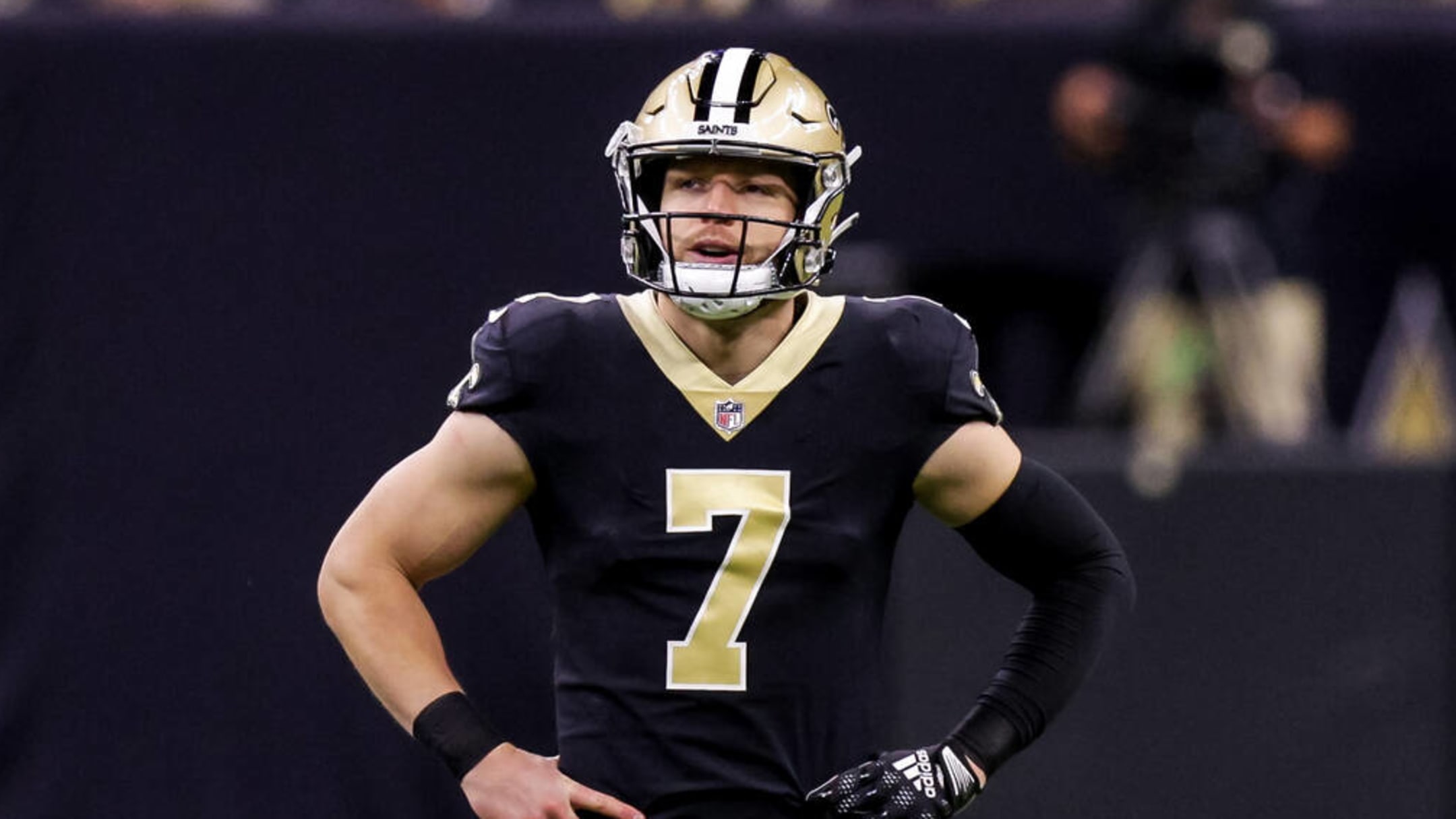 Taysom Hill sparks Saints offense