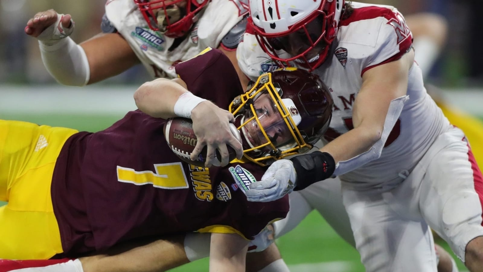 Ex-Central Michigan QB Tommy Lazzaro dies at 27