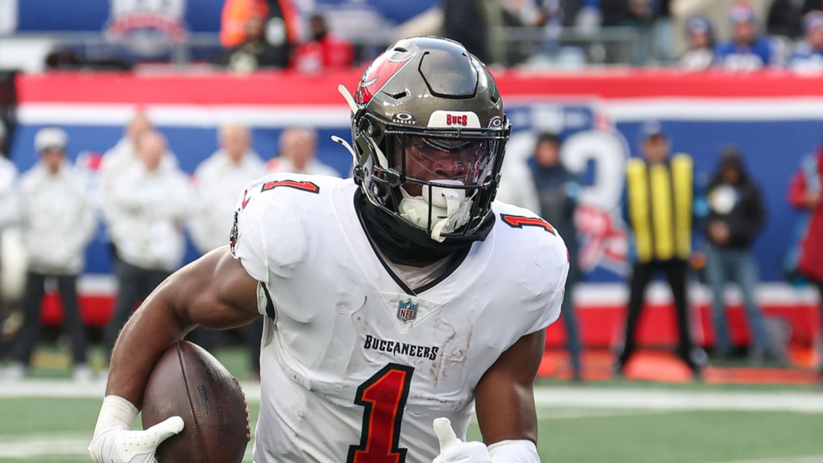 Rachaad White makes bold claim about Baker Mayfield, Tom Brady