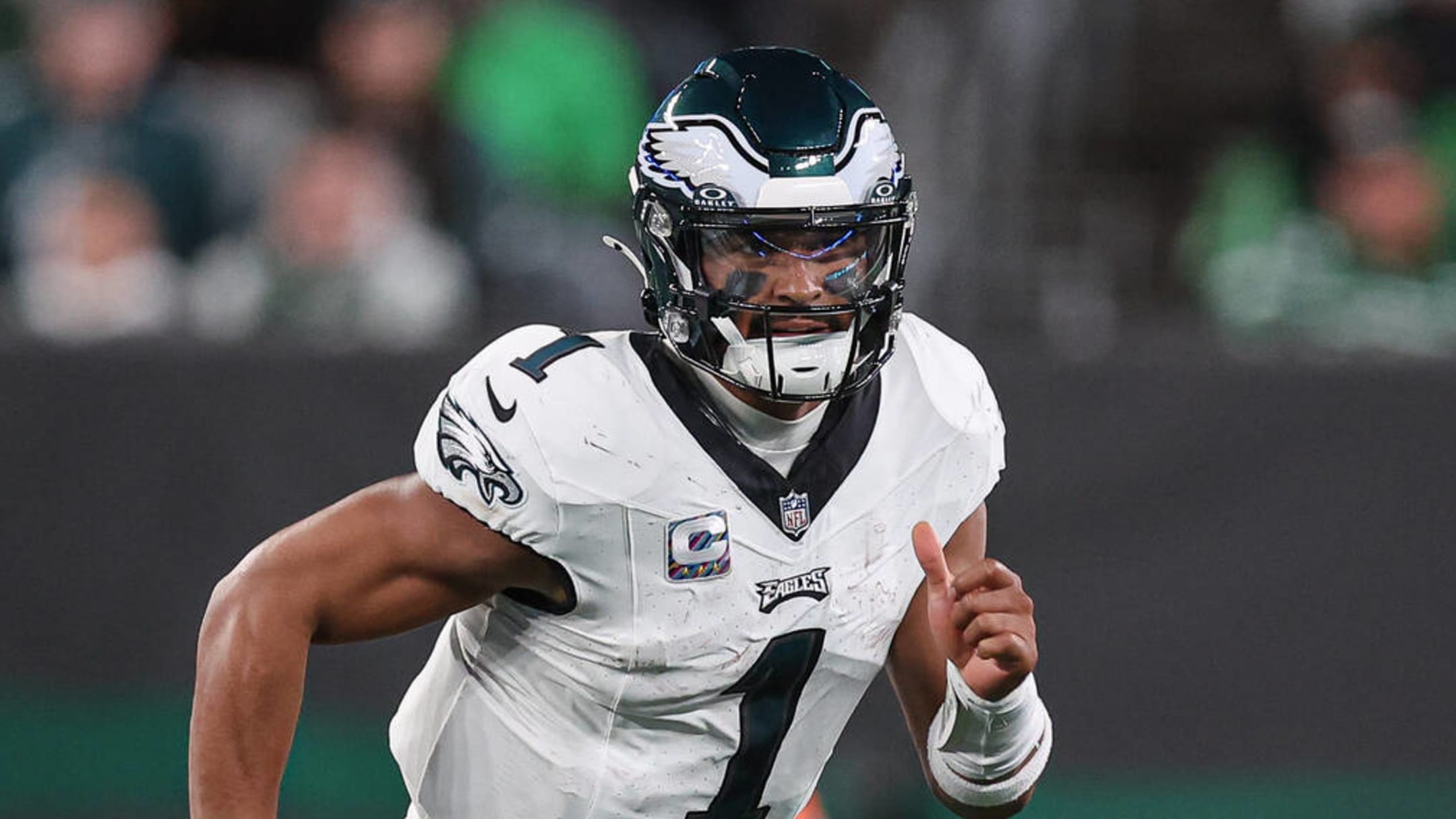 NFC East Round-Up: Eagles still have an edge but can't afford to