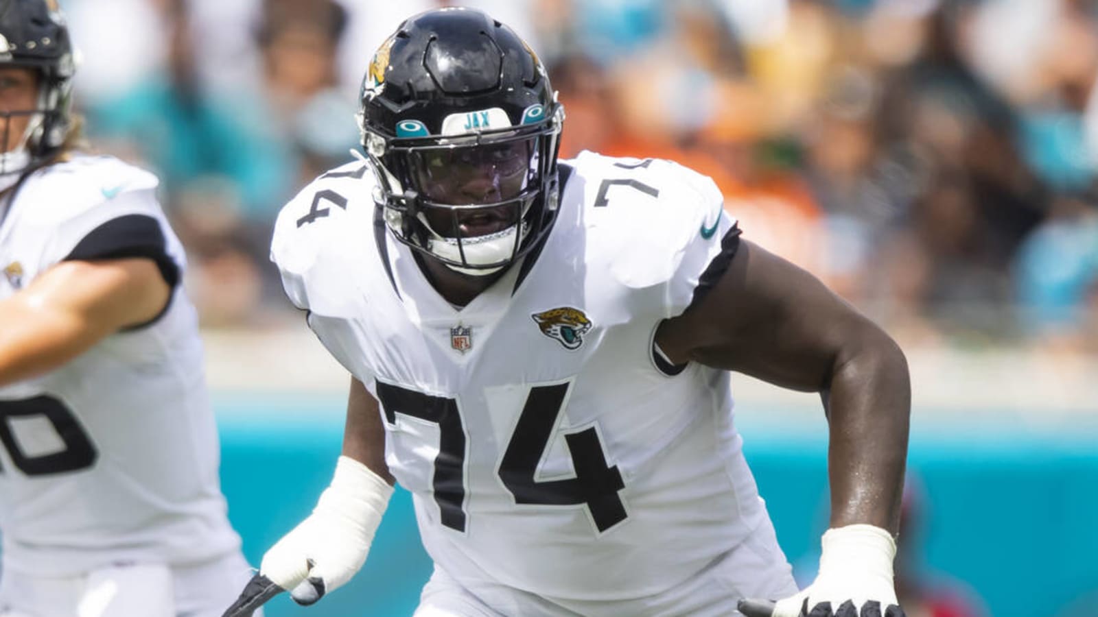 Jags OL issues statement after being suspended