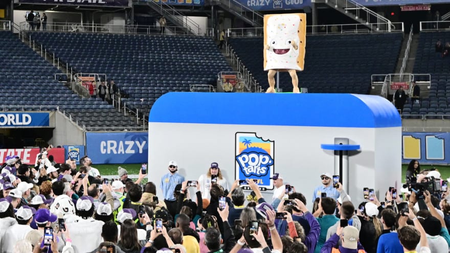 The '2024-25 college football bowl game names' quiz