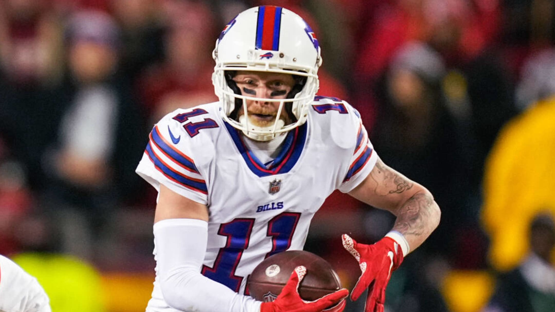 When did Cole Beasley come back to the Bills? Timeline of WR's