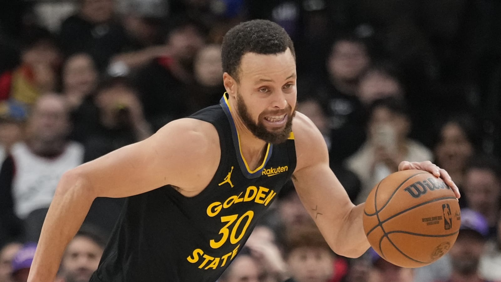 Stephen Curry passes two legends on all-time leaderboards