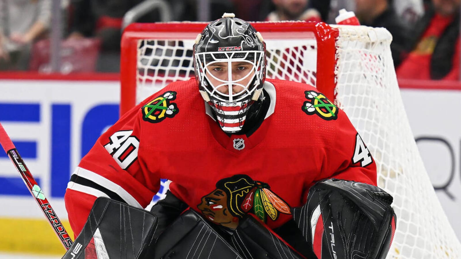 Despite struggles, Blackhawks goalie isn't going anywhere