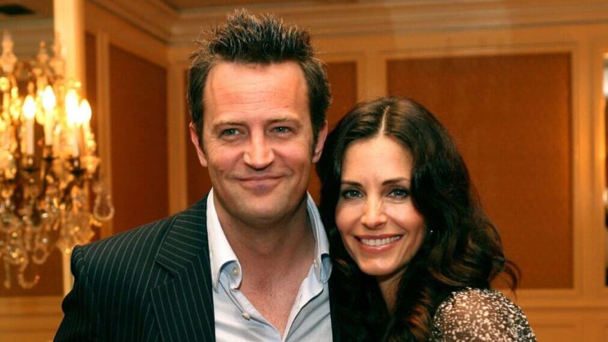 Courteney Cox Says Late ‘Friends’ Co-star Matthew Perry Still ‘Visits’ Her