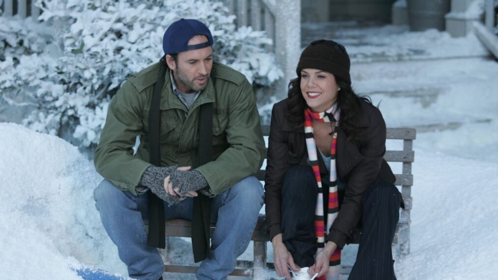 ‘Gilmore Girls’ Gets Cozy Over at Hulu This Holiday Season