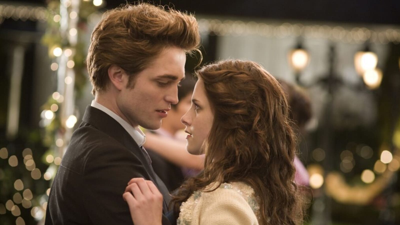 ‘Midnight Sun’: Everything We Know About ‘Twilight’s Animated Netflix Series