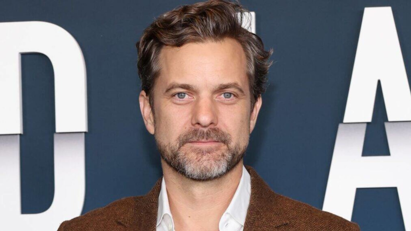Joshua Jackson to Star in New Ryan Murphy ABC Drama ‘Dr. Odyssey’