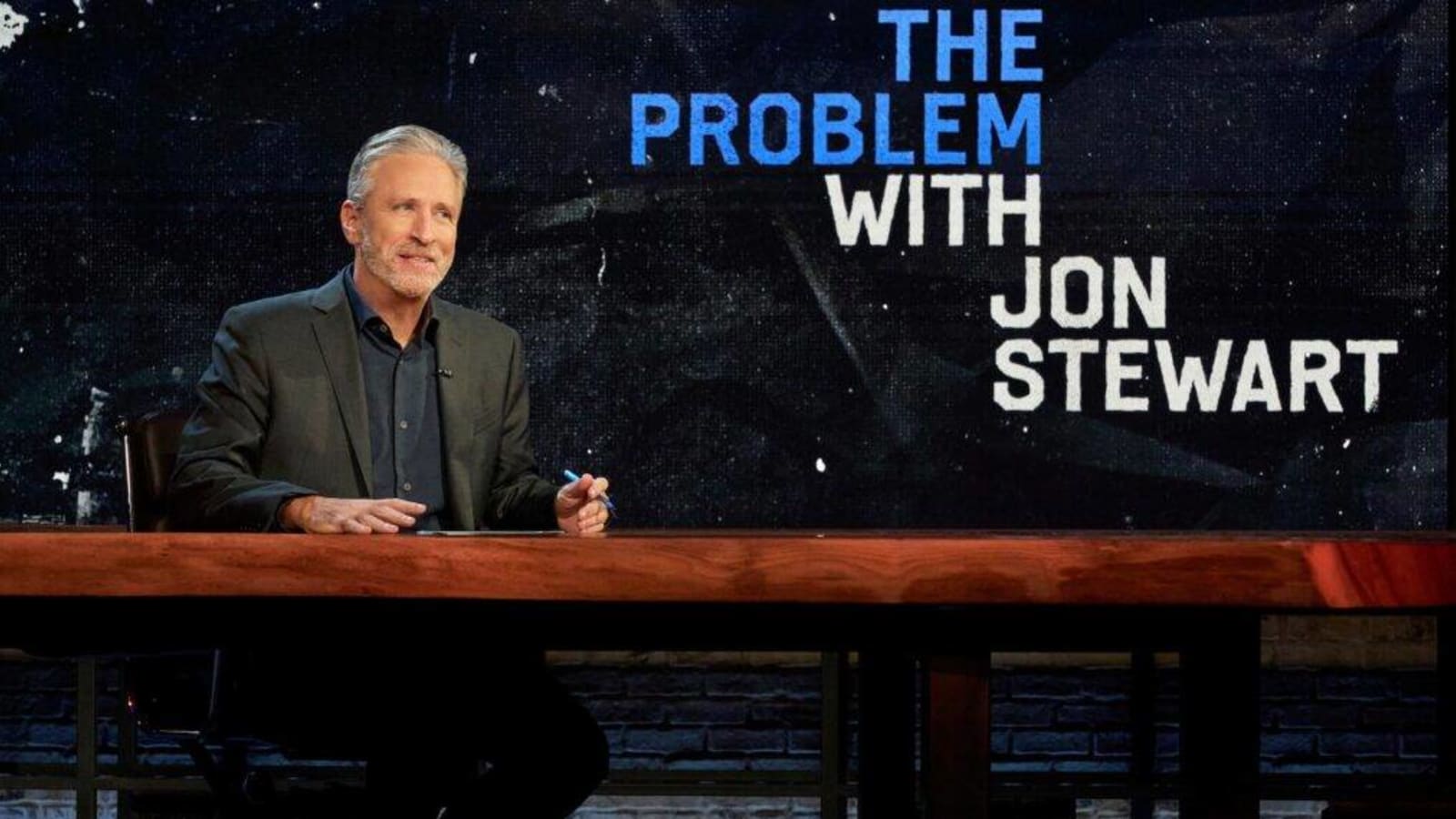 Jon Stewart Apple Show Axed – Is He Headed Back to ‘Daily Show’?