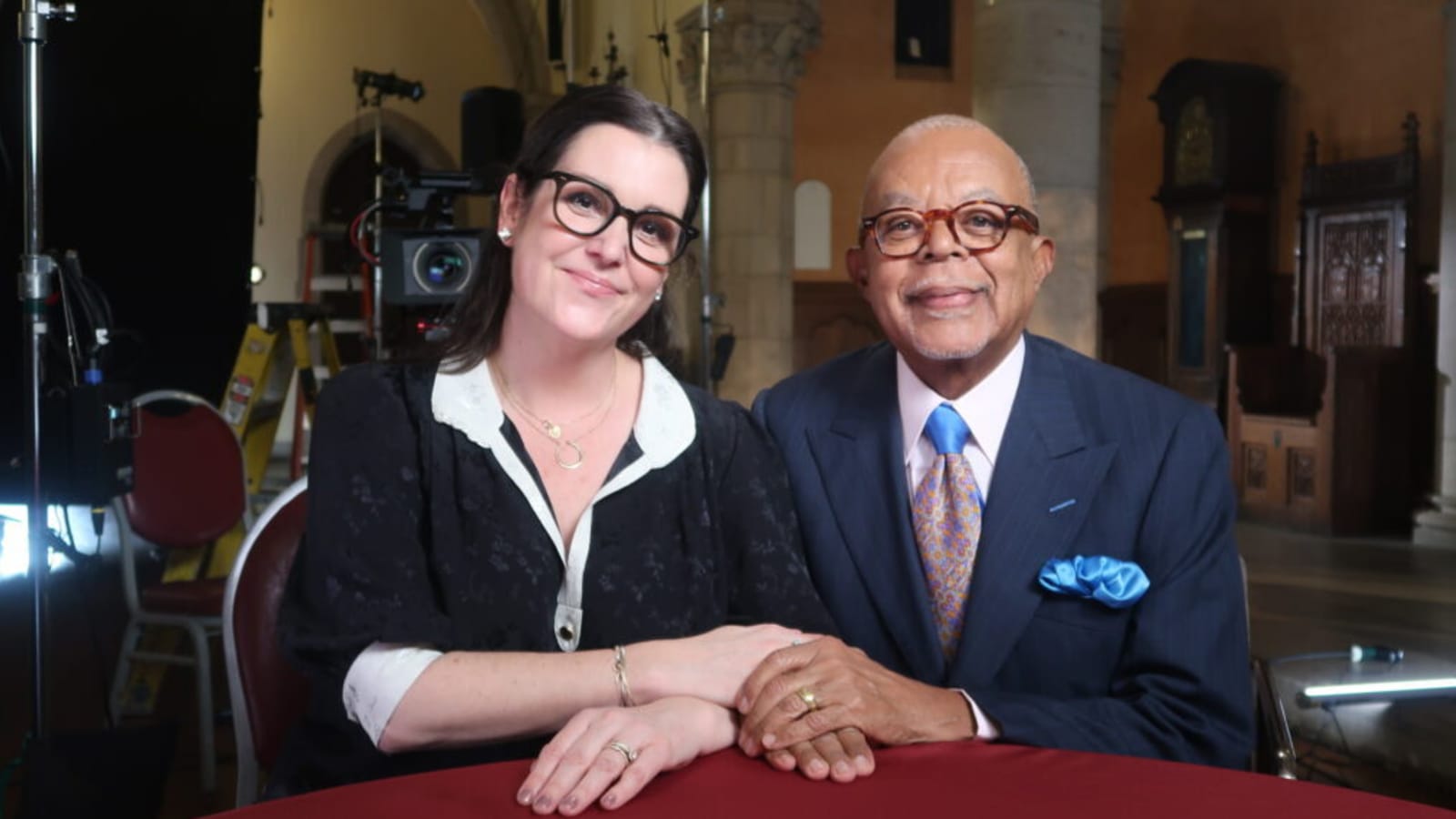 ‘Finding Your Roots’: Melanie Lynskey Tears Up Over Grandfather’s Orphan Past (Video)