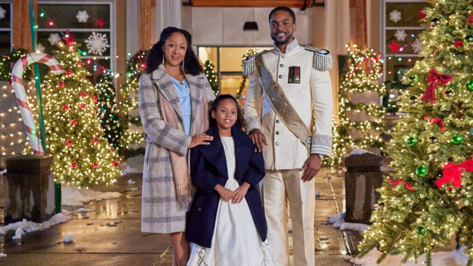 Why Hallmark Movies Now Is the Best Way to Stream Your Christmas Favorites & More