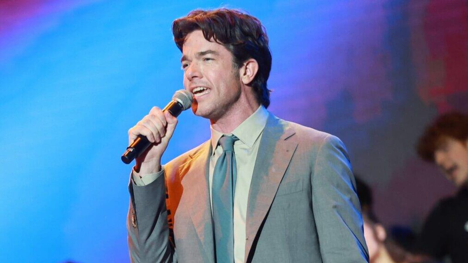 Fans Are Obsessing Over John Mulaney’s Hair in New Netflix Show