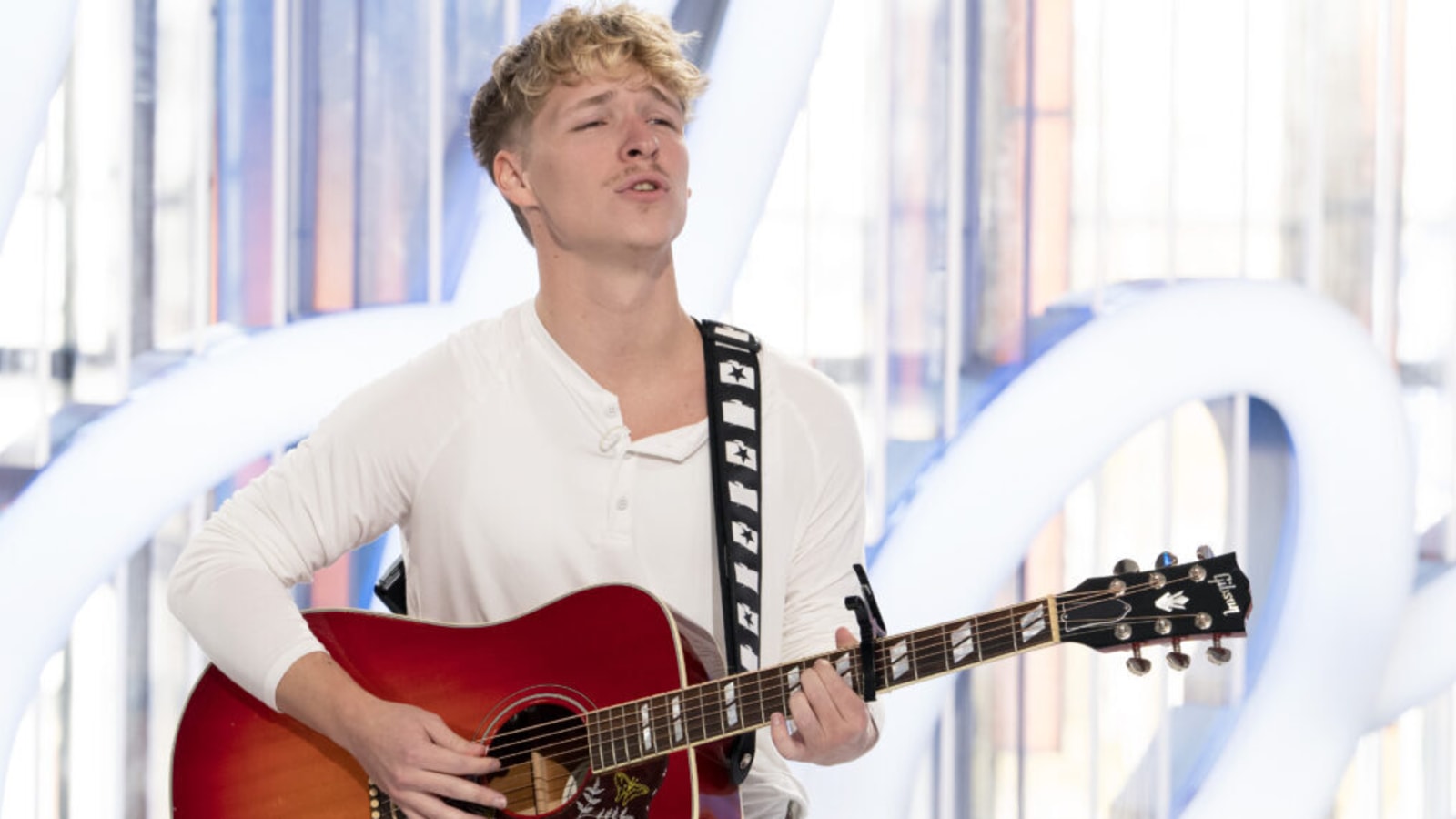 Get to Know Baylee Littrell, Backstreet Boys Star’s Son Who Is Auditioning for ‘American Idol’