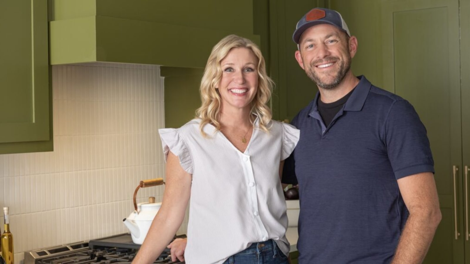 Dave & Jenny Marrs, Hosts of HGTV’s ‘Fixer to Fabulous,’ Settle Lawsuit Just Before Trial