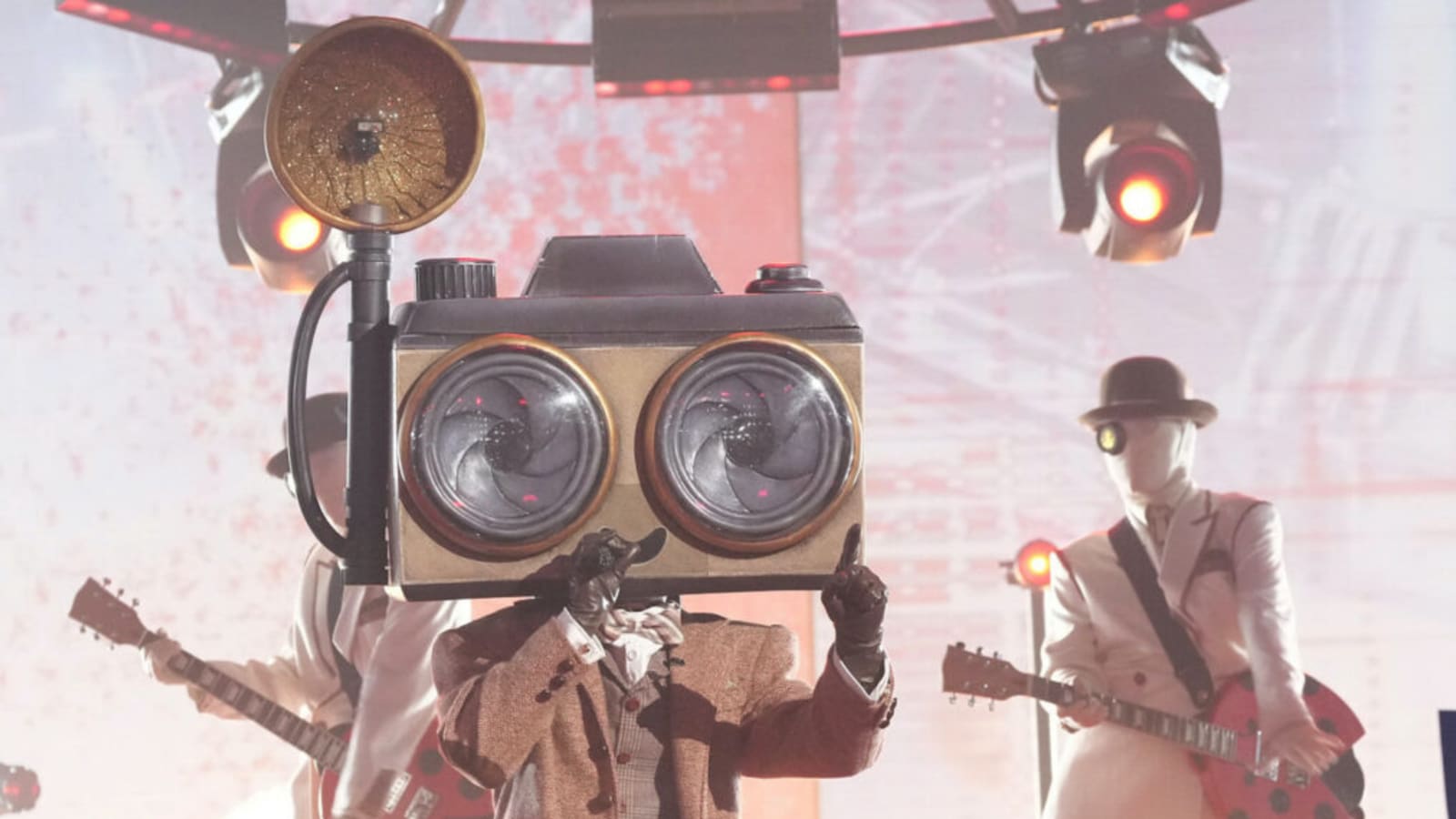 ‘The Masked Singer’ Sneak Peek: Is Paparazzo Kieran Culkin? (Video)